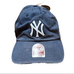 NWT 47 Brand New York Yankees embroidered baseball cap size large